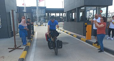 Almanya'dan Edirne'ye bisikletiyle 33 günde geldi