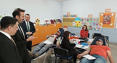 Altıntaş'ta "Anca Beraber Kanca Beraber" isimli kan bağışı etkinliği