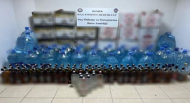 Antalya'da müşterilerine sahtekaçak alkol veren otel sahibi yakalandı