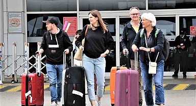 Antalya'ya hava yoluyla gelen turist sayısı 5 milyonu geride bıraktı