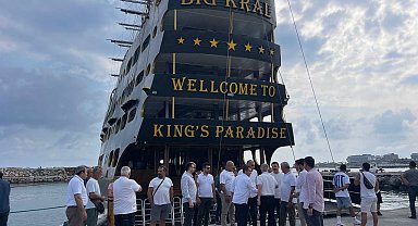 Apartman gibi tur teknesi görenleri hayrete düşürüyor