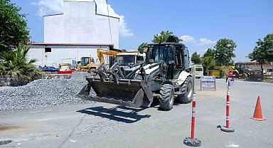 ASKİ ekipleri çalışmalarını sürdürüyor