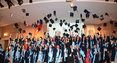 ASO Teknik Koleji'nde mezuniyet heyecanı