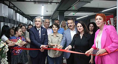 Atakum'da Dikiş ve El Sanatları Sergisi açıldı