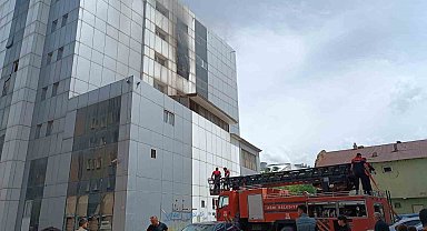 Atıl durumda bulunan hastanede yangın