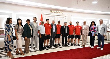 Ayak Tenis takımı Türkiye Şampiyonasına gidiyor