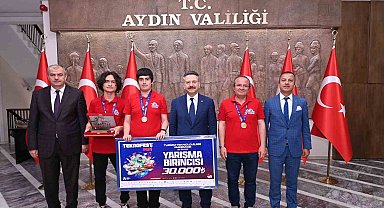 Aydın Lisesi elde ettiği başarılar ile Aydınlıları gururlandırıyor