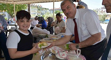 Aydın'da öğrencilerin balık ekmek keyfi