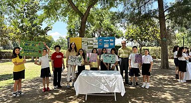 Aydınlı minikler arkadaşlarını çevre konusunda bilgilendirdi