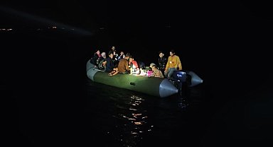 Ayvacık açıklarında 30 kaçak göçmen yakalandı