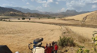 Bahçeden dönen çift devrilen traktörün altında kaldı: 1 ölü, 1 yaralı