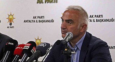 Bakan Ersoy: "En fazla geceleme ve en fazla turizm geliri Antalya'dan"