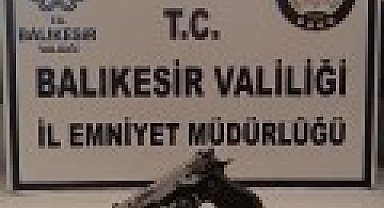 Balıkesir'de aranan 64 şahsa gözaltı