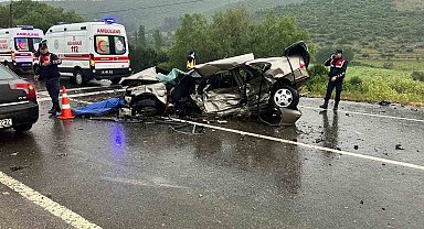 Balıkesir'de trafik kazası: 1 ölü, 3 yaralı