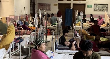 Bangladeş'te dang humması salgını: Hastane koridorları doldu