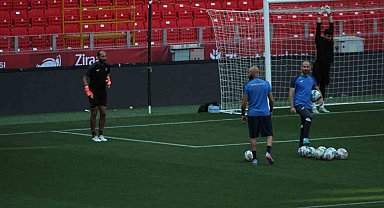 Başakşehir, Fenerbahçe maçı hazırlıklarını tamamladı