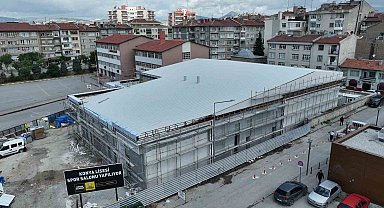 Başkan Altay: "Tarihi Konya Lisesi spor ve konferans salonu yeni dönemde öğrencilerin hizmetinde olacak"