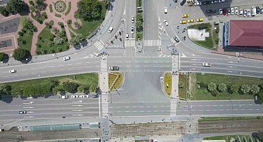 Başkan Demir: "Karbon salınımını sıfıra indiren ilk şehir olacağız"