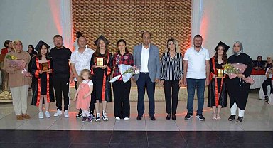 Başkan Demirtaş, Emin Ayhan Ortaokulu'nun mezuniyet törenine katıldı