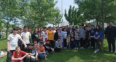 Başkan Demirtaş'tan öğrencilere sürpriz veda pikniği