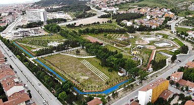 Başkan Önsay: "Kütahya'da Millet Bahçesi'nin yapımı tamamlandı ve halkın hizmetine sunuldu"