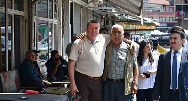 Başkan Tekin esnafları ziyaret etti