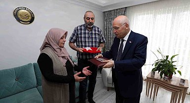 Başkan Yaşar'dan Babalar Günü'nde anlamlı ziyaret