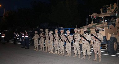 Batman merkezli 3 ilde terör örgütü PKK'nın finans yapılanmasına operasyon: 8 gözaltı