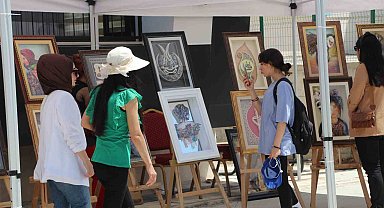 Batman'da halk eğitim merkezi kursiyerleri çalışmalarını sergiledi