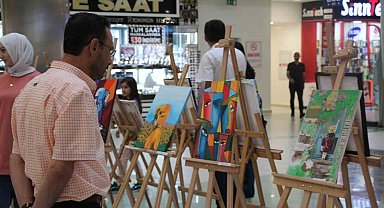 Batman'da resim sergisi gelirinin bir kısmı depremzedelere aktarılacak