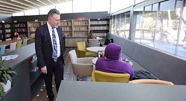 Bayraklı'da kitap kafelerin sayısı artıyor