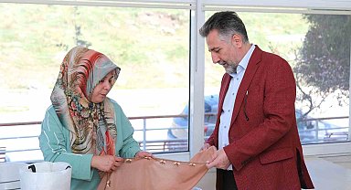 Bayraklılı kadınlardan el emeği sergisi