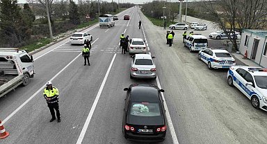 Bayram tatili yolundaki sürücülere uyarı