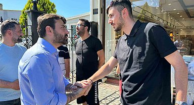 Bayram tatilini fırsat bilen Şahin, soluğu memeleketinde aldı