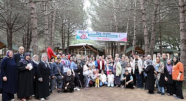 Bayrampaşa'da engelli vatandaşlar Geleneksel Yaza Merhaba Pikniği'nde bir araya geldi