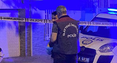 Bıçaklı kavgada 1'i ağır 4 kişi yaralandı