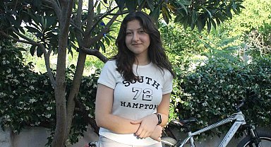 Bigalı LGS 1'incisi Elif Ece Peker: "Hukuk okumak istiyorum"