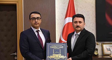 BİK Şube Müdürü Parlak'tan anlamlı hediye