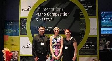 Bilecik Belediyesi Sanat Akademisi öğrencileri İzmir'de hünerlerini sergiledi