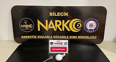 Bilecik'te 56,65 gram metamfetamin ele geçirildi