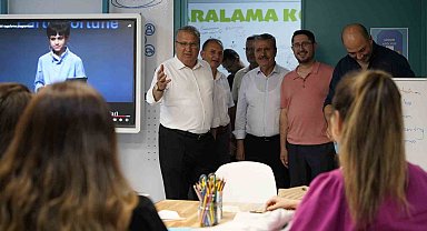 Bilim Yunusemre eğitmenleri ağırladı