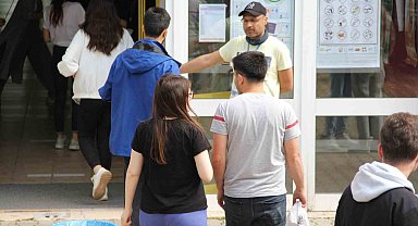 Bina görevlilerinin yardımıyla son dakikada sınava yetişti