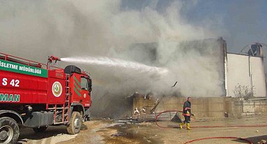 Bir kıvılcım, 30 kişinin çalıştığı fabrikayı küle çevirdi