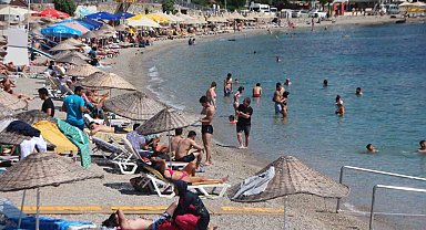 Bodrum sahilleri dolmaya başladı