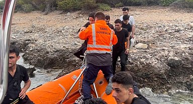 Bodrum'da 9 düzensiz göçmen kurtarıldı