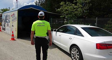 Bolu'da dikkat çeken polis uygulaması: Yaşam tüneli oluşturuldu