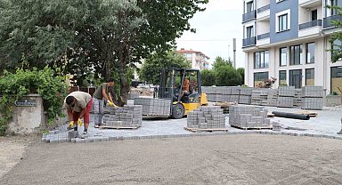 Burhaniye'de sezon öncesi yol çalışmalarına ağırlık verildi