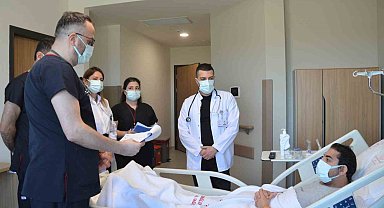 Bursa Şehir Hastanesi'nde iki hastaya böbrek nakli yapıldı