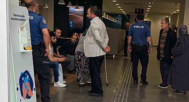 Bursa'da yaşlı kadını dolandırılmaktan polis kurtardı