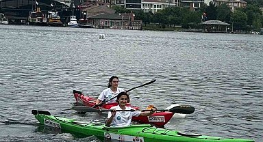 BUÜ'lü kanoculardan önemli başarı